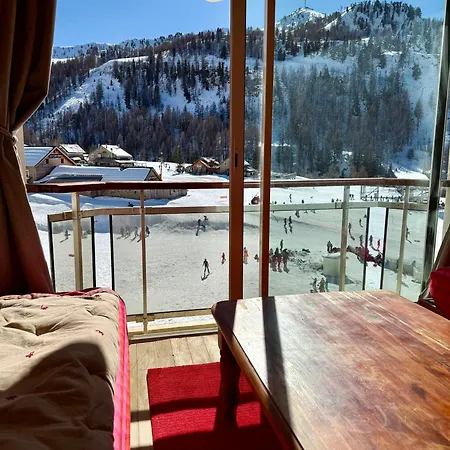 Apartment Front De Neige Isola
